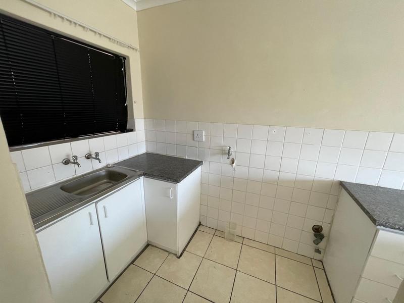 To Let 1 Bedroom Property for Rent in Windsor Park Western Cape